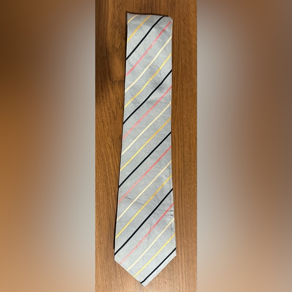 Holliday & Brown Gray Striped Tie
